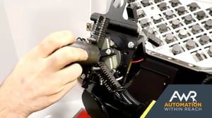 AWR_RC_SHORTS_GRIPPERADJUSTMENT_THUMBNAIL
